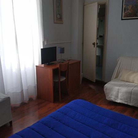 Hotel Lucciola Bordighera Esterno foto