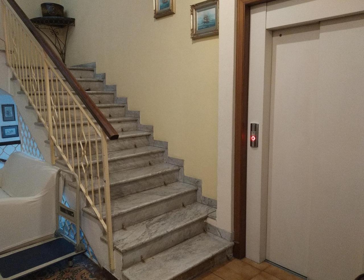 Hotel Lucciola Bordighera Esterno foto