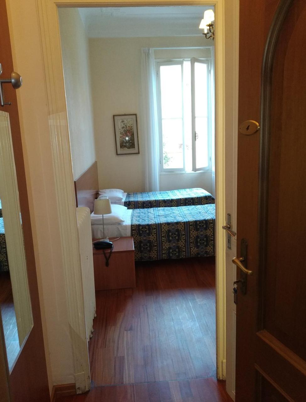 Hotel Lucciola Bordighera Esterno foto