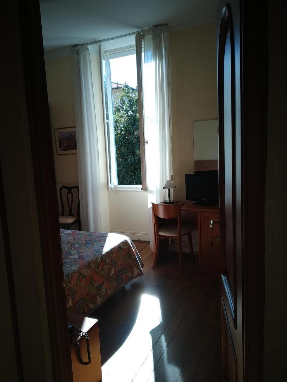 Hotel Lucciola Bordighera Esterno foto