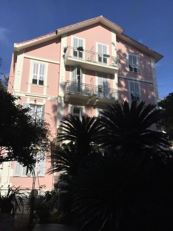 Hotel Lucciola Bordighera Esterno foto